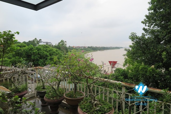 Stunning house for rent on Ngoc Thuy, Long Bien, Hanoi